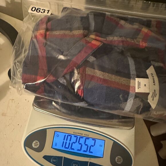 Old Navy Top Women M Navy Blue Pink Boyfriend Shirt Plaid Flannel Boho Cottage - Picture 8 of 8